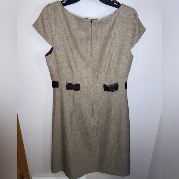 Studio Women’s Dress - Picture 4 of 4